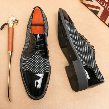 Роскошные модные мужские оксфорды в деловом стиле, кожаные дизайнерские официальные туфли для мужчин, лоферы, уличные туфли на плоской подошве, мужская свадебная повседневная обувь