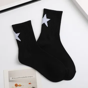 Хлопчатобумажные носки до щиколотки в виде звезды, простые белые Черные спортивные носки в стиле харадзюку с пентаграммой, Универсальные пары, Мужчины, Женщины, Модные забавные полосатые носки